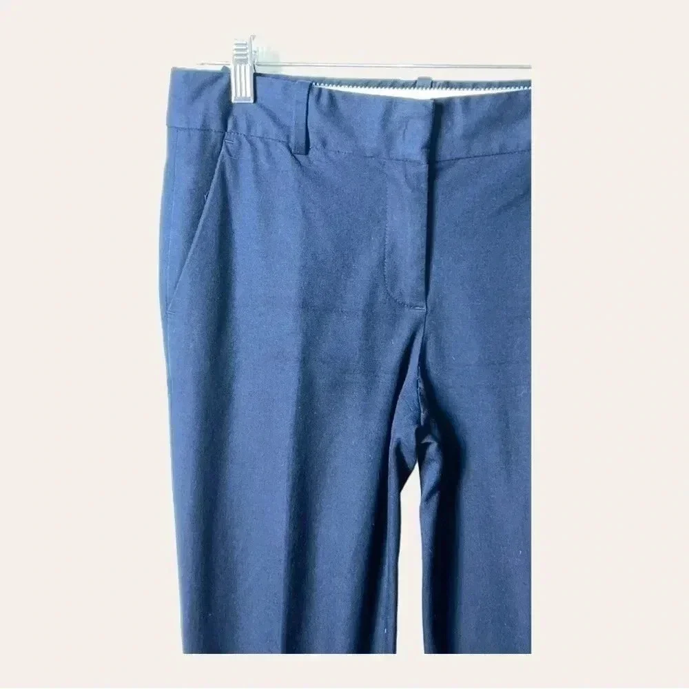 0062. J. CREW CHINO TROUSER‎ NAVY BLUE IN COLOR SIZE 2